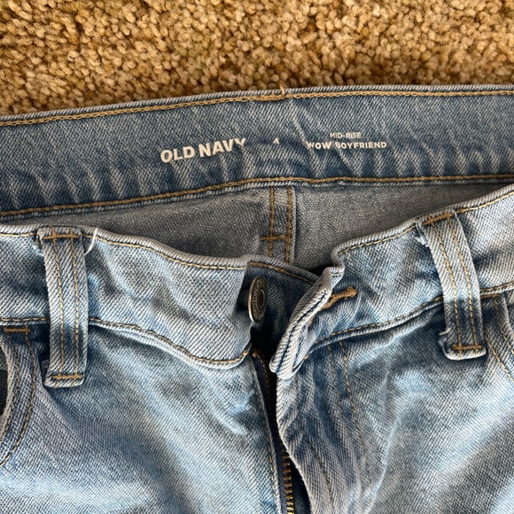 Old Navy Women's WOW Boyfriend Light Blue Straight Leg Jeans - Picture 4 of 5